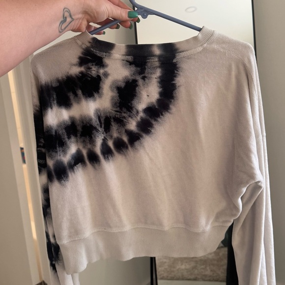 TIE DIE CROP CREW NECK PULLOVER - Picture 2 of 2
